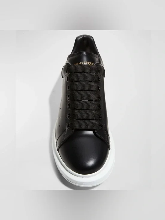 Alexander McQueen Oversized Sneaker - Picture 2 of 5